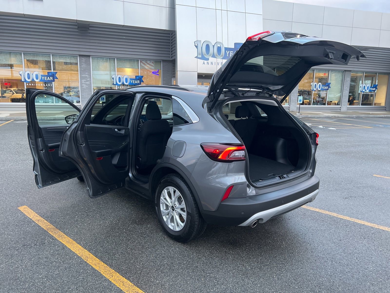 Used 2023 Ford Escape Active w/ Tech Pack #2 image 9