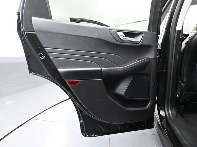 Used 2021 Ford Escape SEL image 35