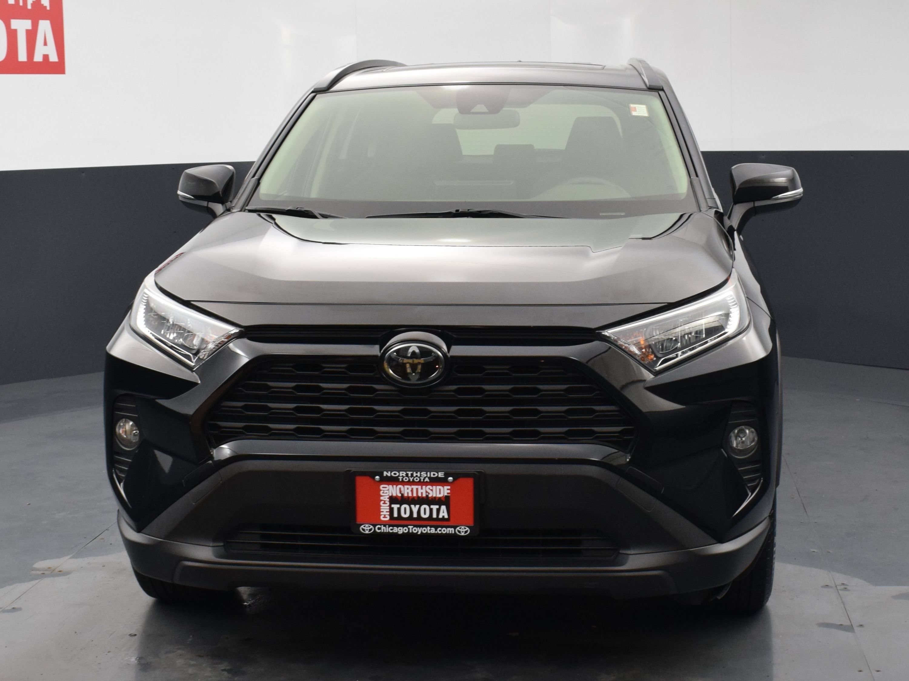 Used 2019 Toyota RAV4 XLE w/ Convenience Package AWD/4WD image 7
