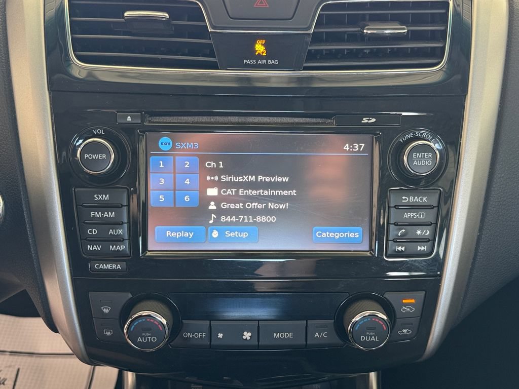 Used 2015 Nissan Altima 3.5 SL FWD image 17
