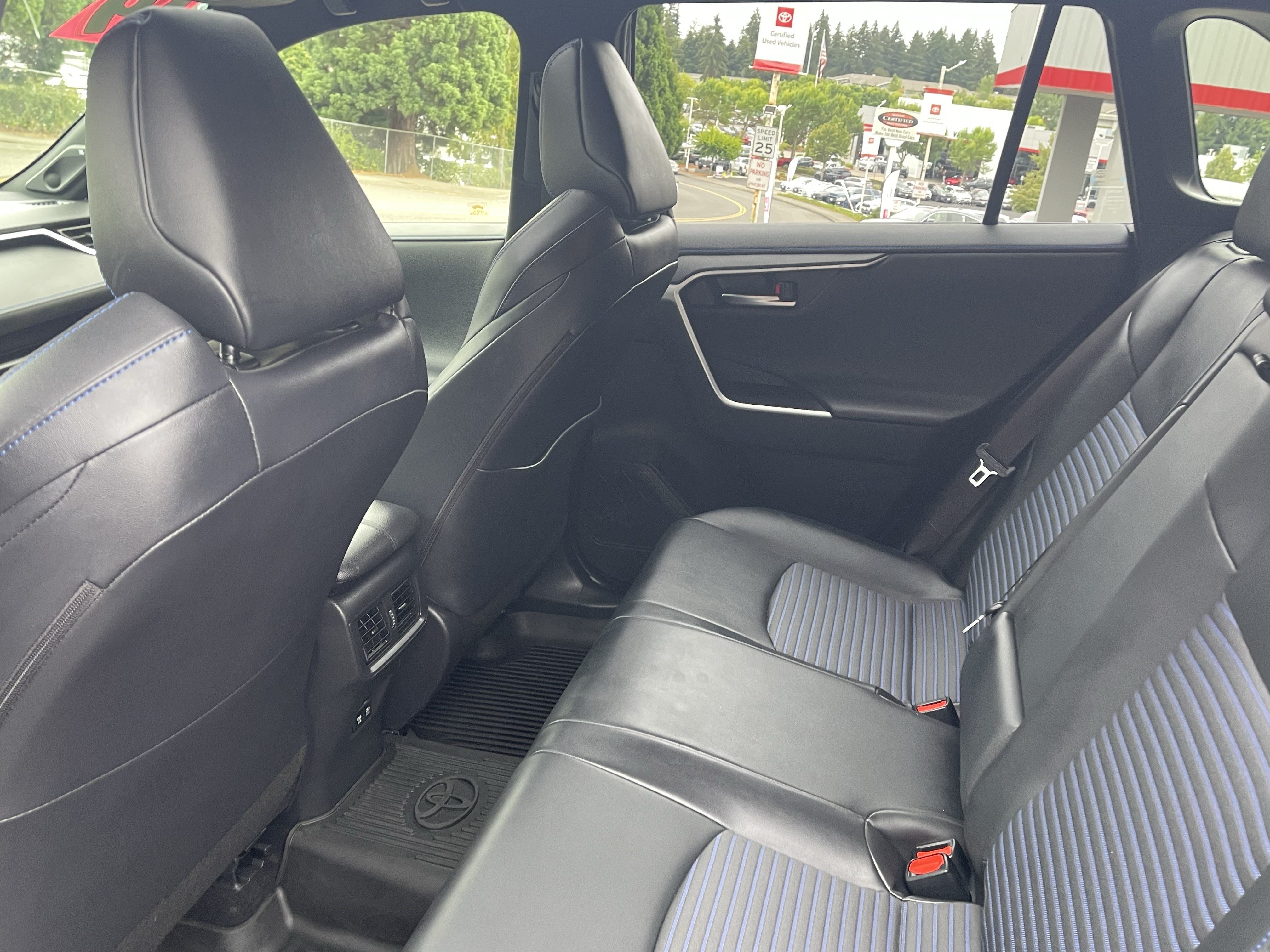 Certified 2019 Toyota RAV4 XSE AWD/4WD image 13