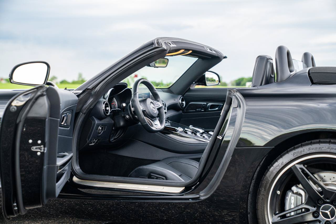 Used 2019 Mercedes-Benz AMG GT Roadster image 39