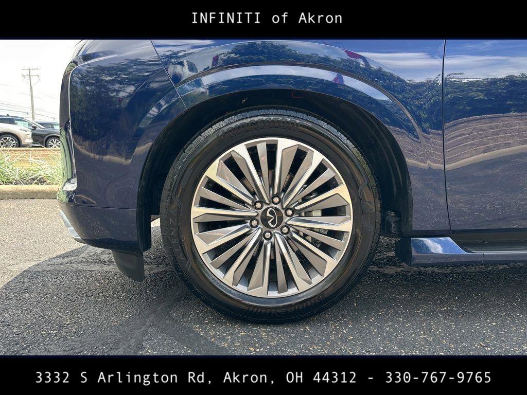 Certified 2025 INFINITI QX80 Sensory image 24