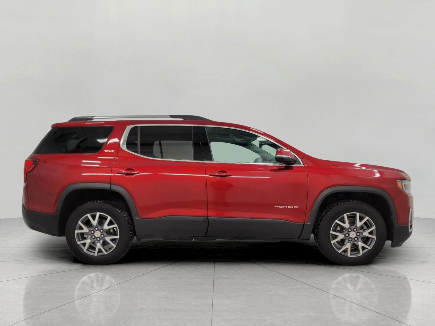 Certified 2023 GMC Acadia SLT w/ Trailering Package image 12