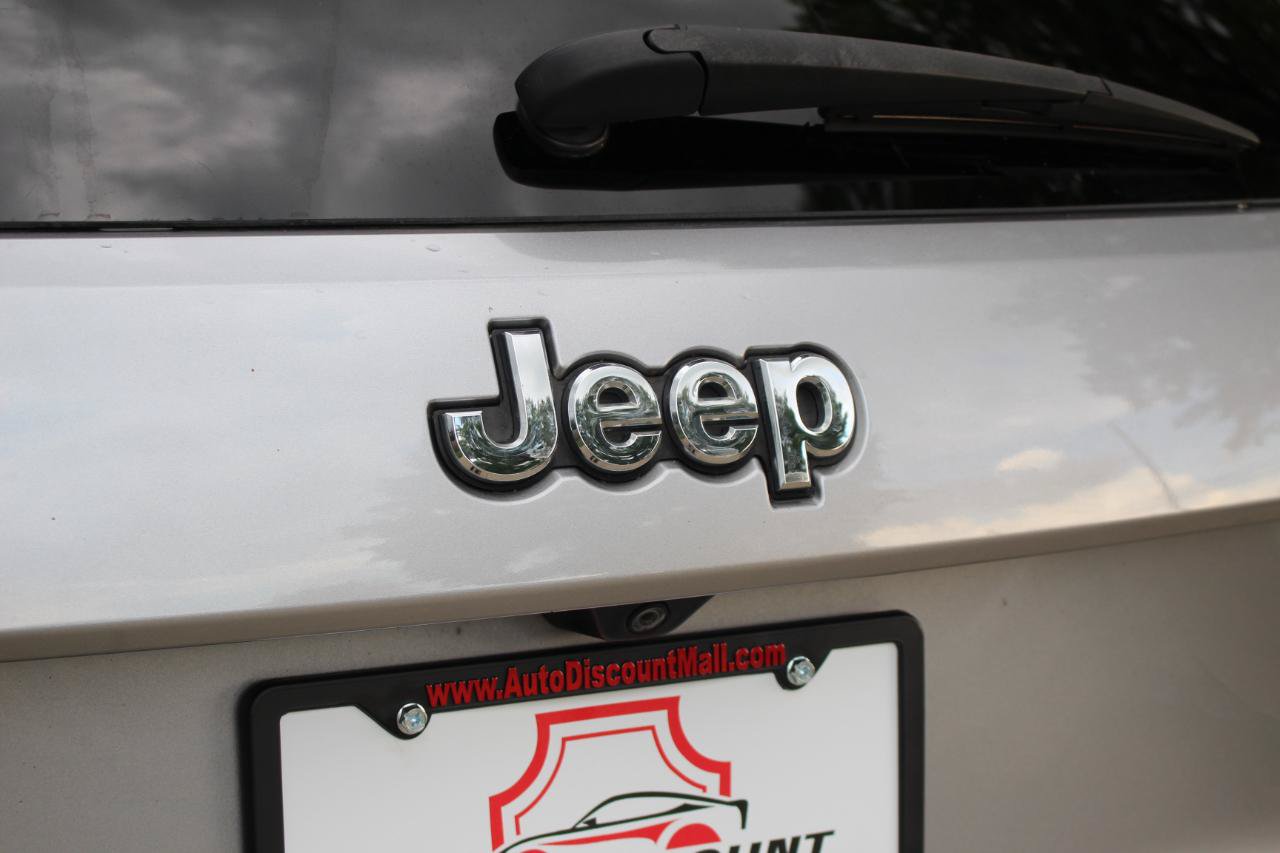 Used 2016 Jeep Grand Cherokee Limited AWD/4WD image 47