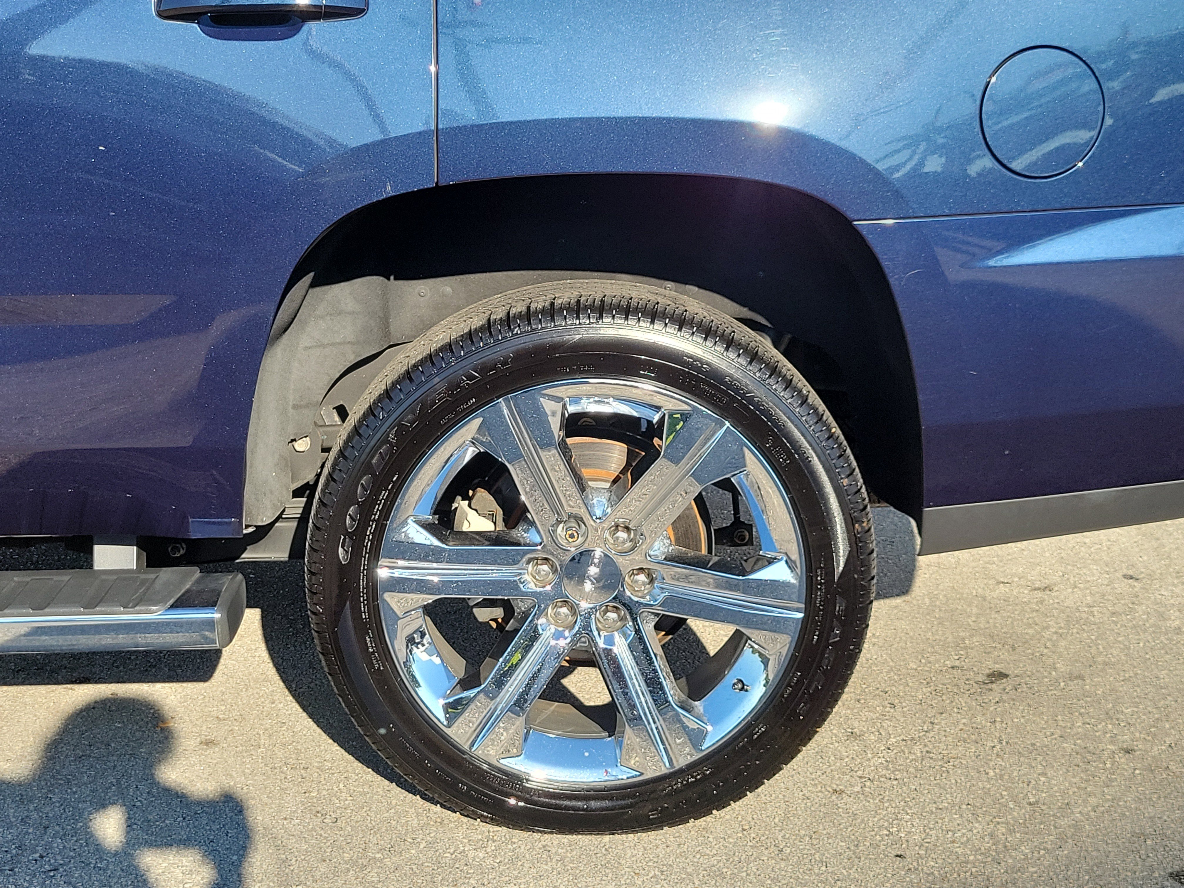 Used 2019 GMC Yukon SLT w/ Open Road Package image 29