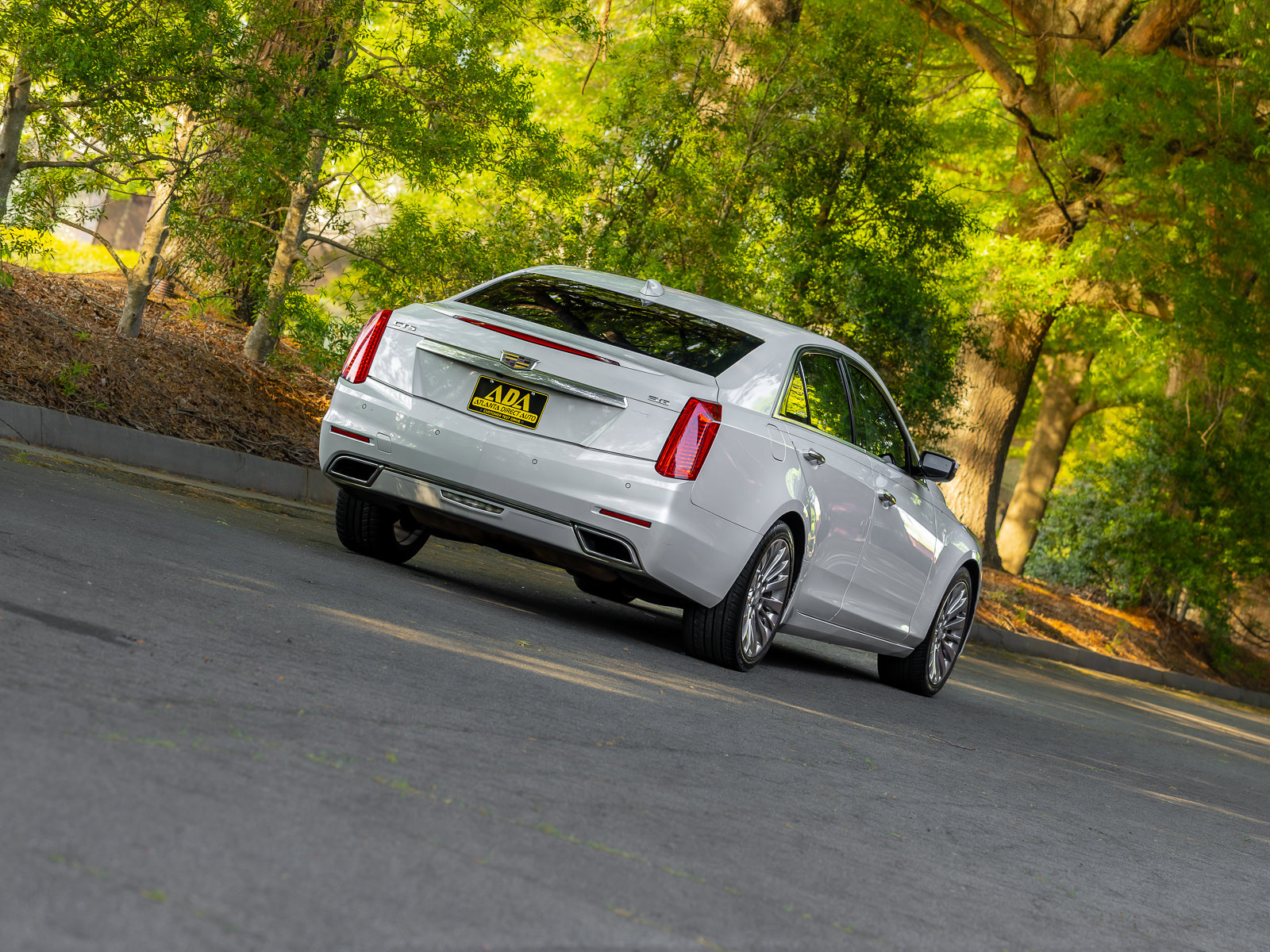Used 2016 Cadillac CTS Luxury RWD image 46