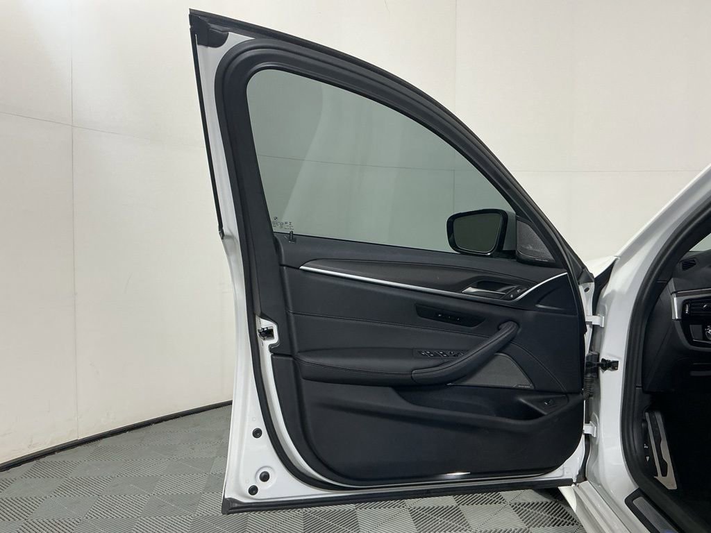 Used 2023 BMW 540i w/ M Sport Package image 20