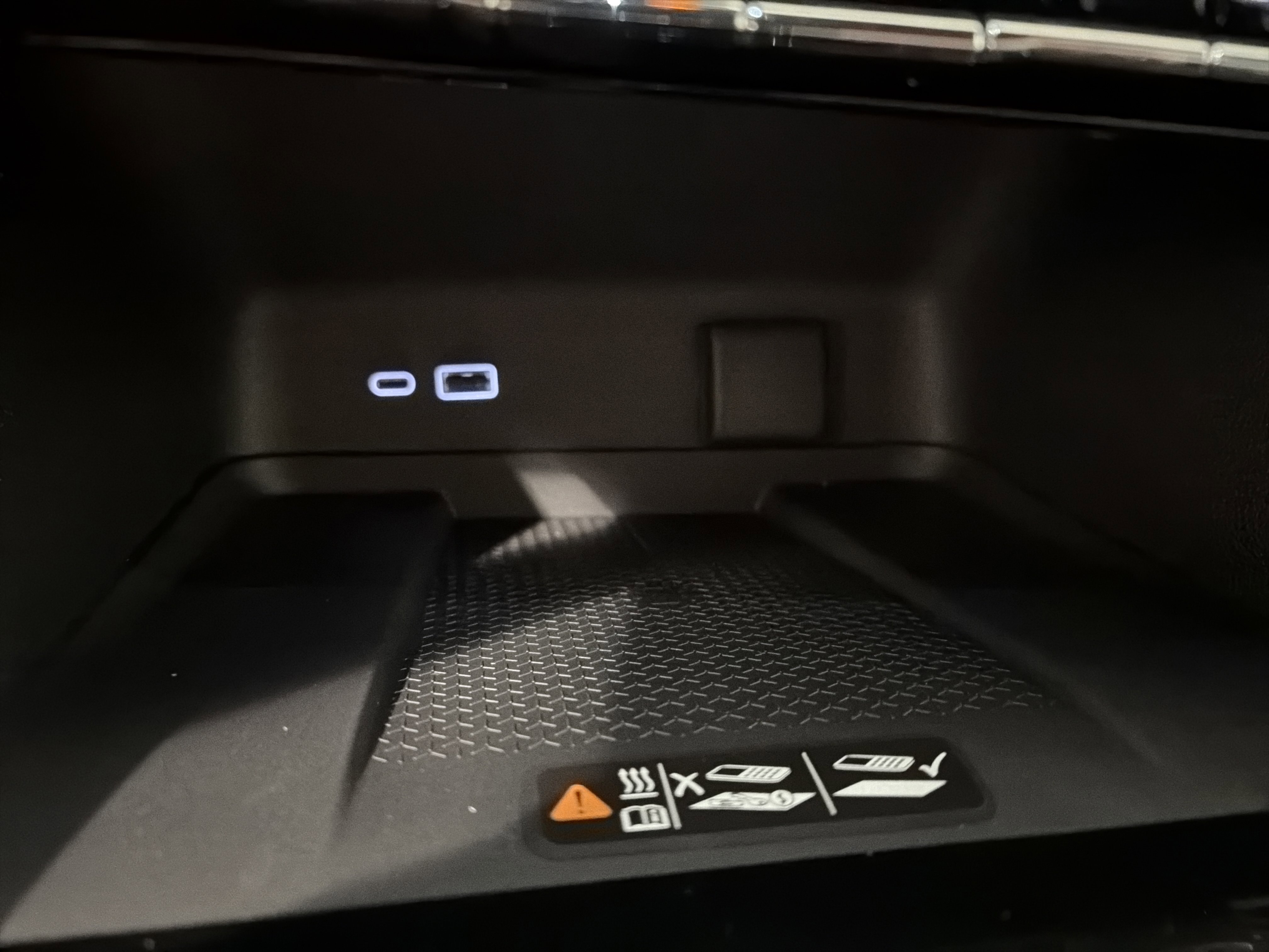 New 2026 Chevrolet Traverse High Country image 33