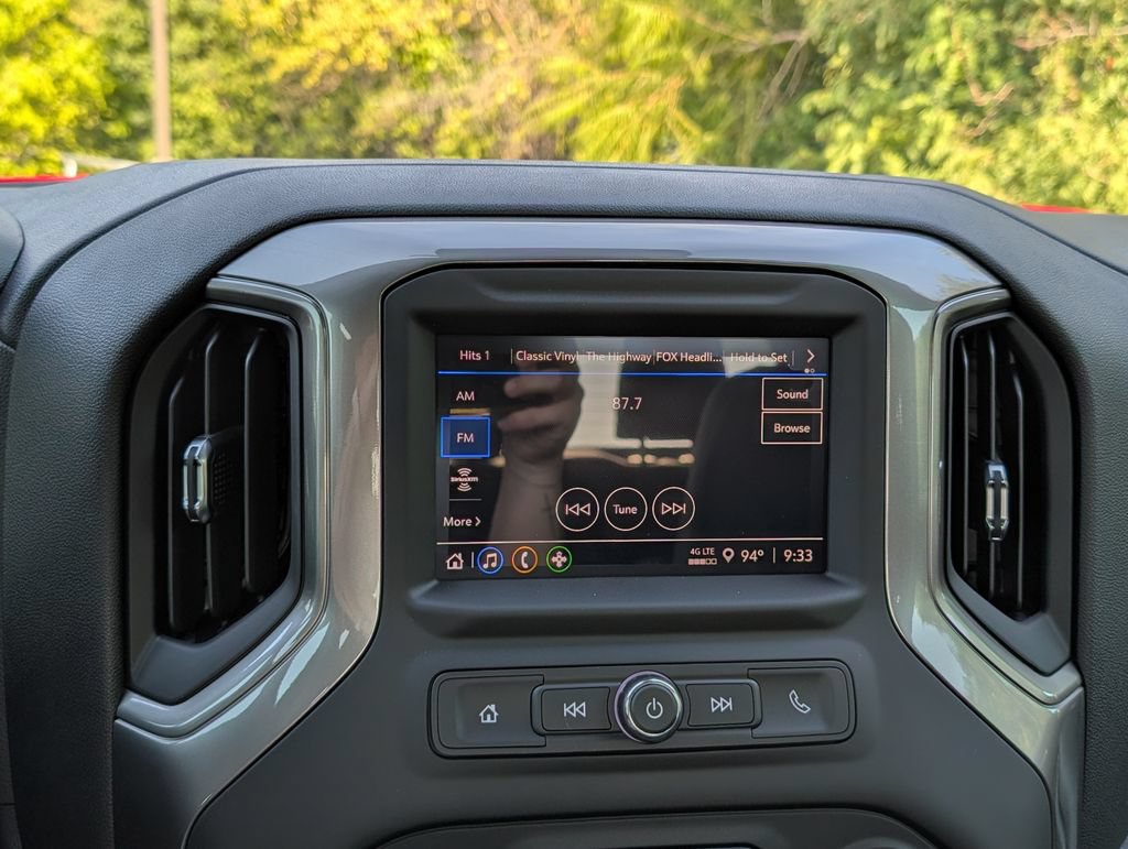 New 2026 Chevrolet Silverado 1500 Custom w/ LPO, Dark Essentials Package RWD image 17