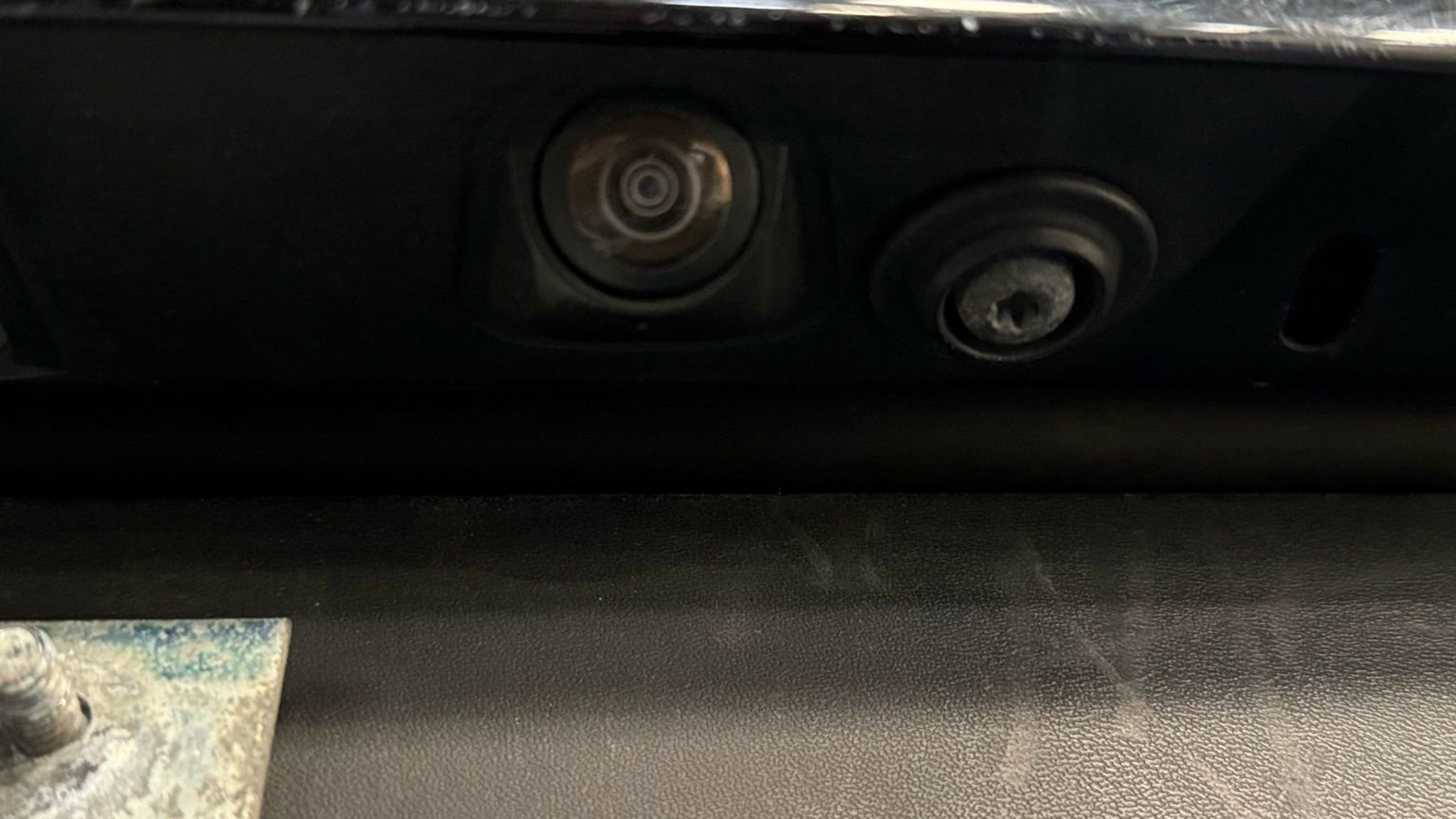 Used 2020 Volvo XC40 T5 Momentum image 20