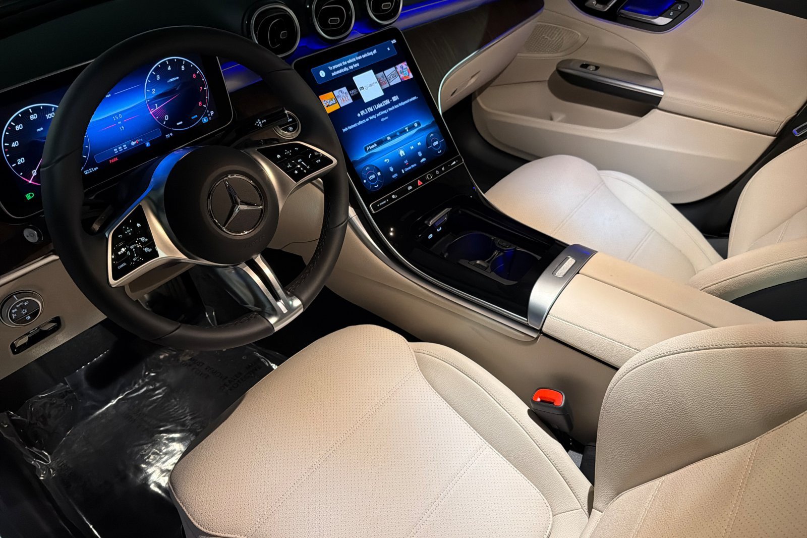 New 2026 Mercedes-Benz C 300 Sedan image 9