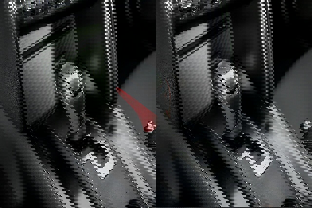 Used 2015 Nissan GT-R Black Edition image 35