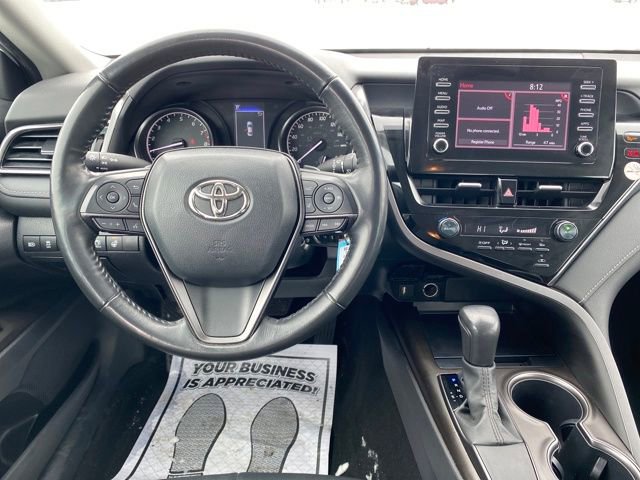 Used 2023 Toyota Camry SE image 6