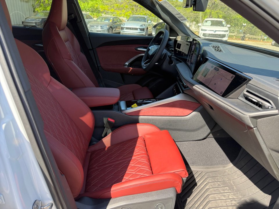 New 2026 Audi SQ5 Premium Plus AWD/4WD image 28