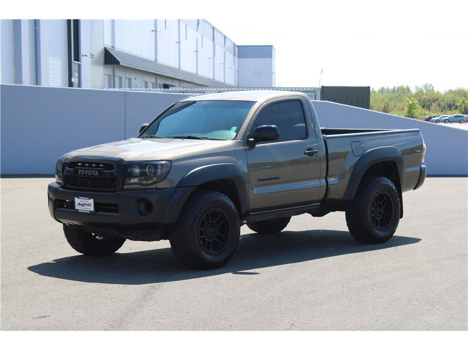 Used 2011 Toyota Tacoma 4x4 Regular Cab video 1