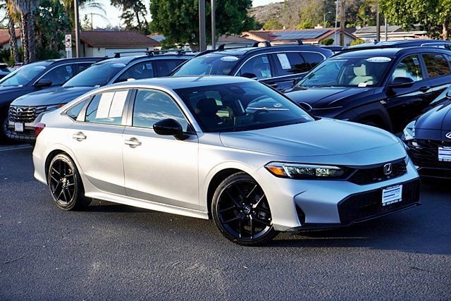 Used 2025 Honda Civic Sport image 3