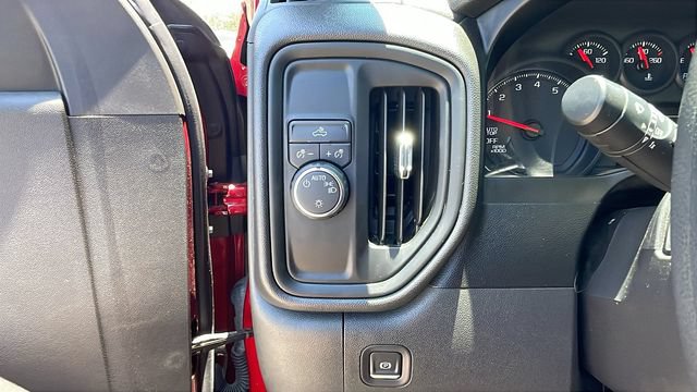 Used 2021 Chevrolet Silverado 1500 Custom RWD image 23