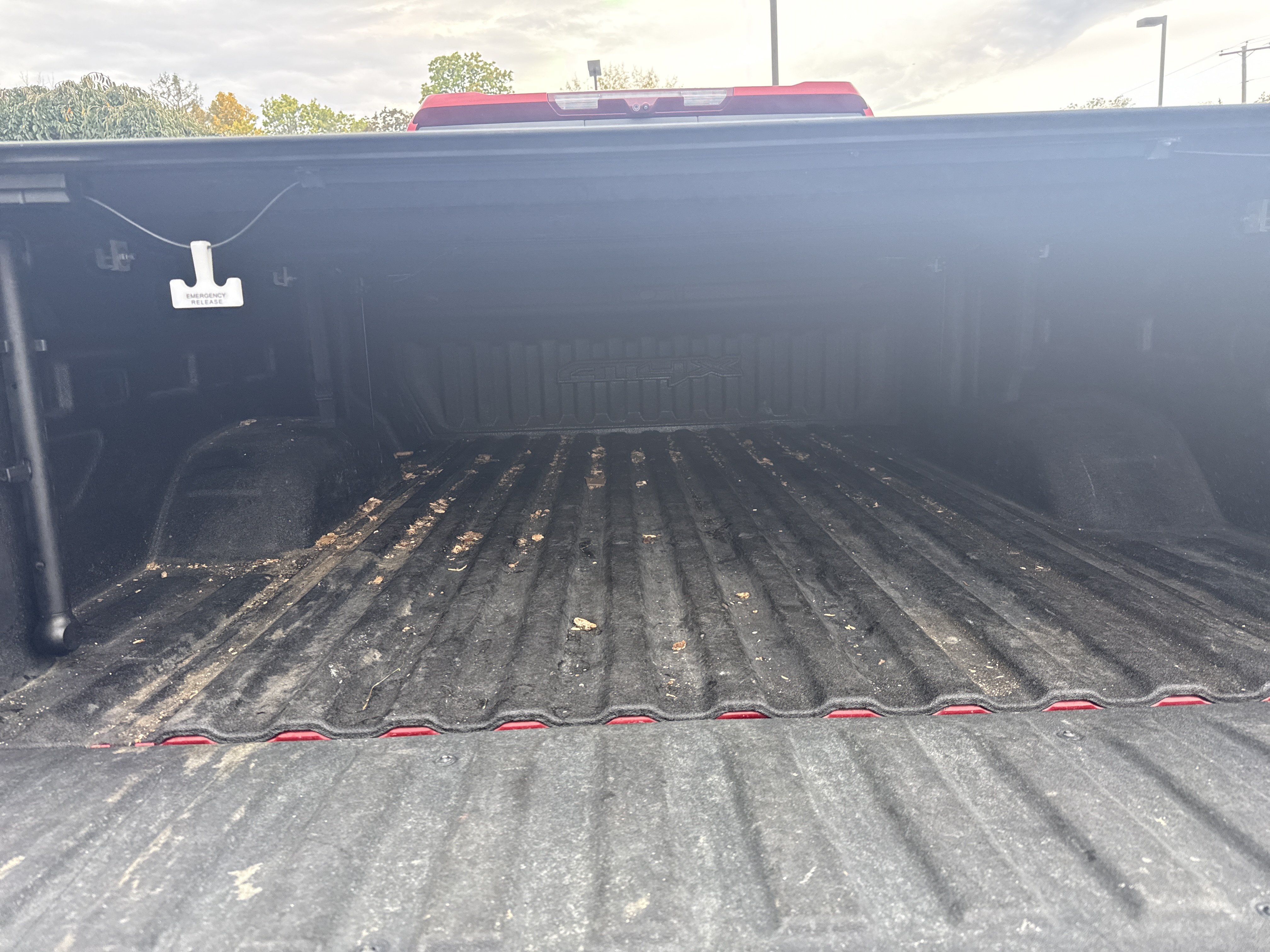 Used 2024 GMC Sierra 2500 AT4X w/ AT4X AEV Edition AWD/4WD image 5
