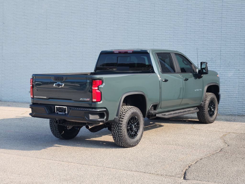 New 2026 Chevrolet Silverado 2500 ZR2 AWD/4WD image 4
