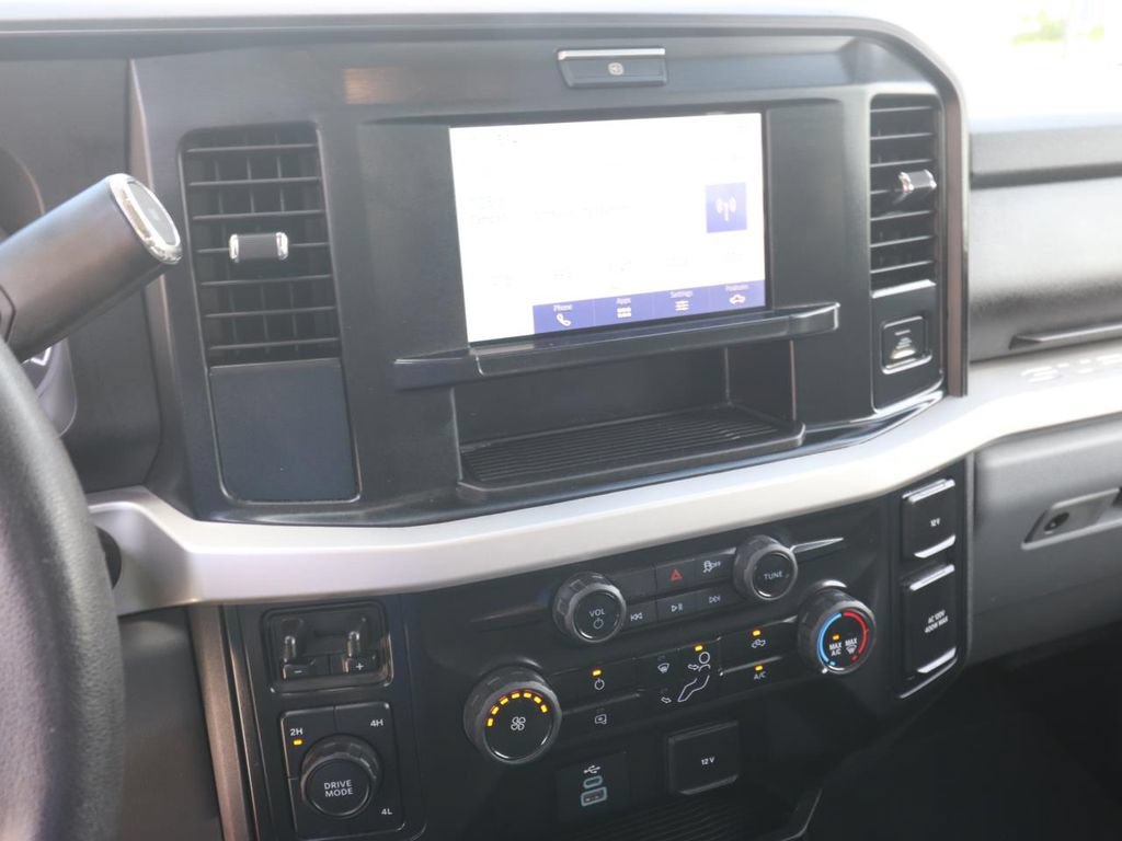 Used 2025 Ford F350 XLT AWD/4WD image 19