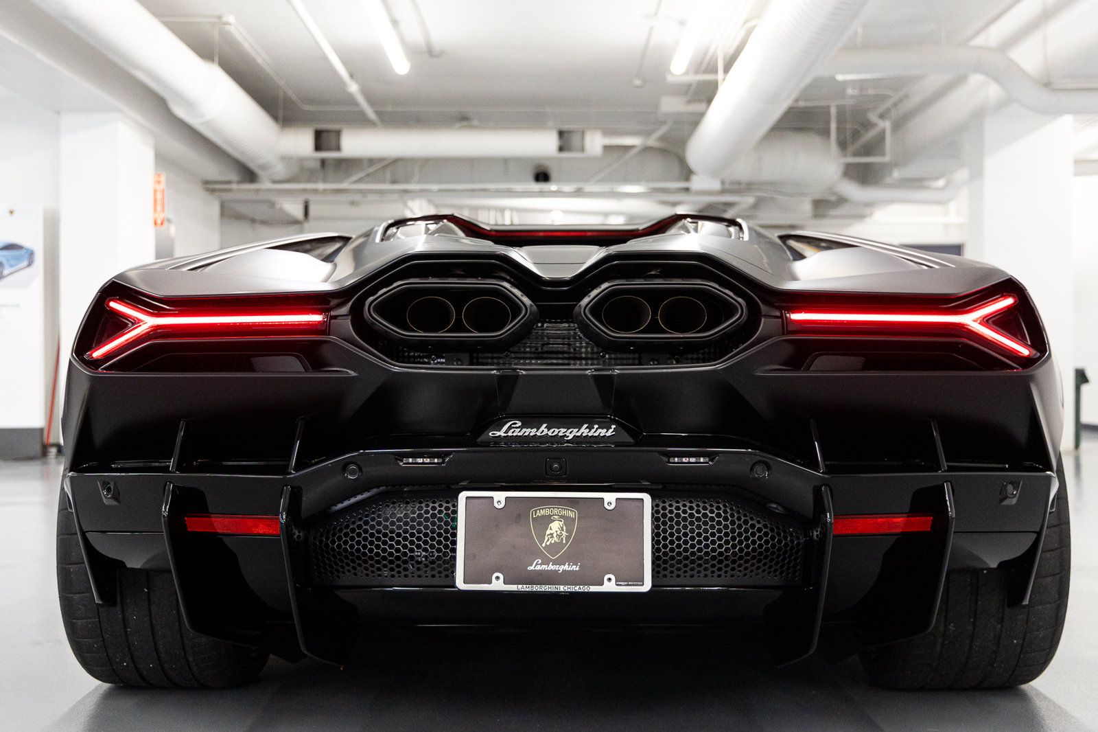 Used 2024 Lamborghini Revuelto AWD/4WD image 26
