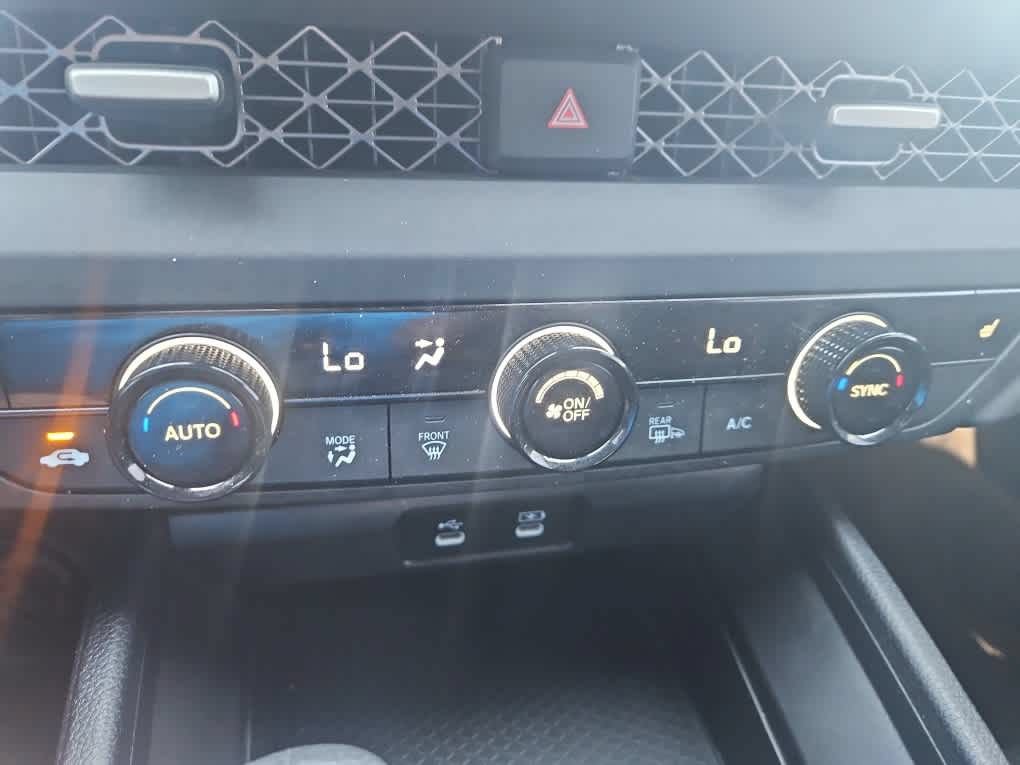 Used 2025 Honda Accord SE image 17