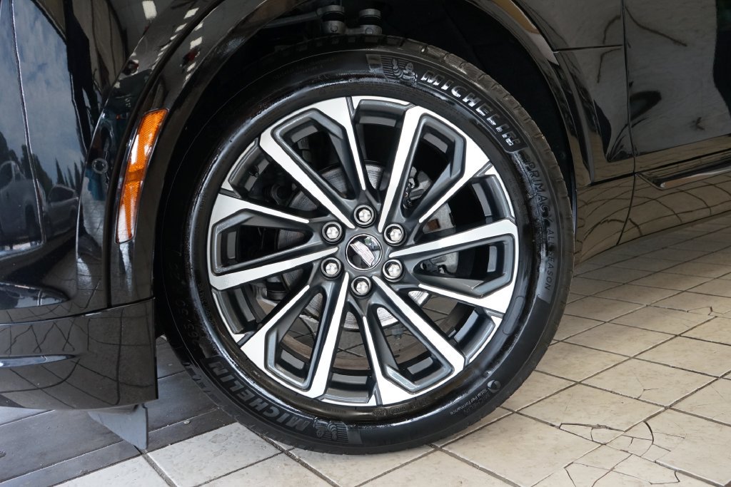 Used 2024 Cadillac Lyriq Sport w/ LPO, Floor Liner Package AWD/4WD image 63