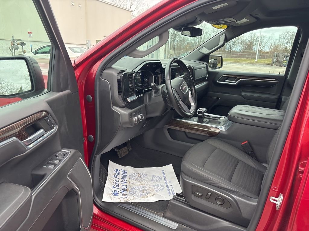 Used 2023 GMC Sierra 1500 Elevation image 26