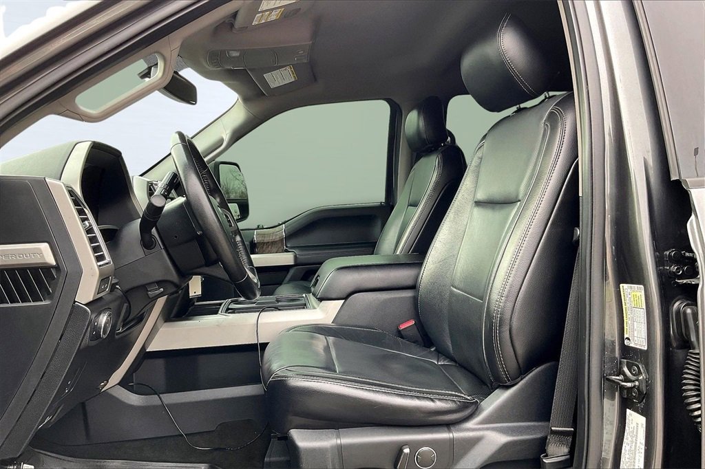 Used 2017 Ford F250 Lariat w/ Lariat Value Package image 23