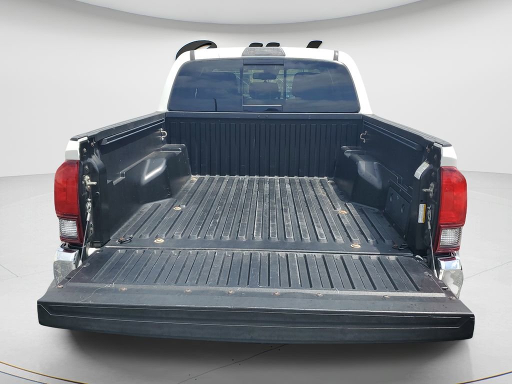 Used 2021 Toyota Tacoma SR5 image 12