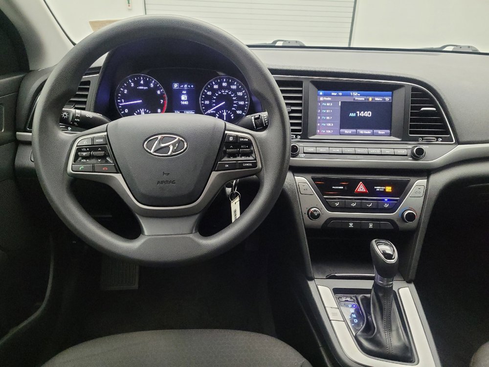 Used 2018 Hyundai Elantra SEL FWD image 22