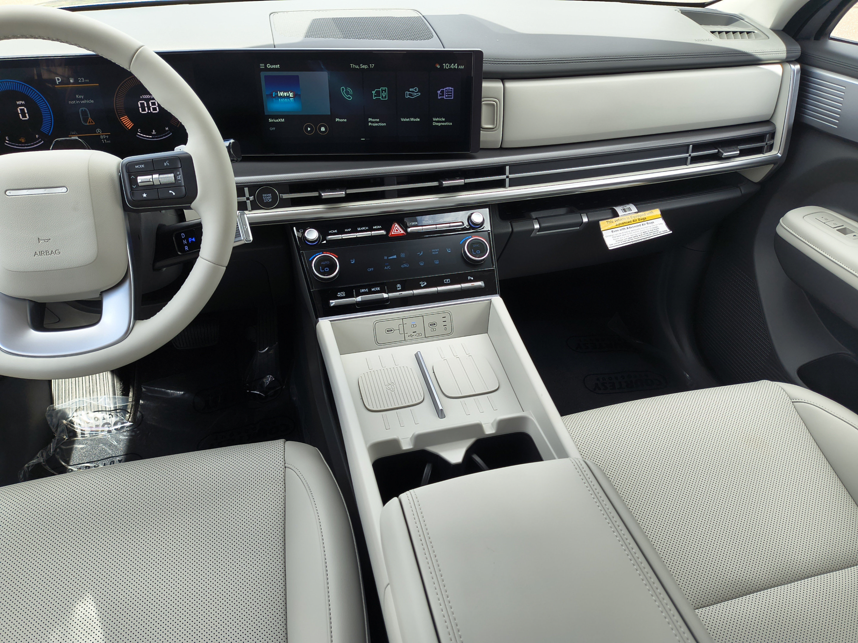 New 2027 Hyundai Santa Fe SEL FWD image 13