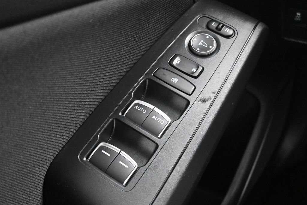 Used 2025 Honda Civic Sport image 17