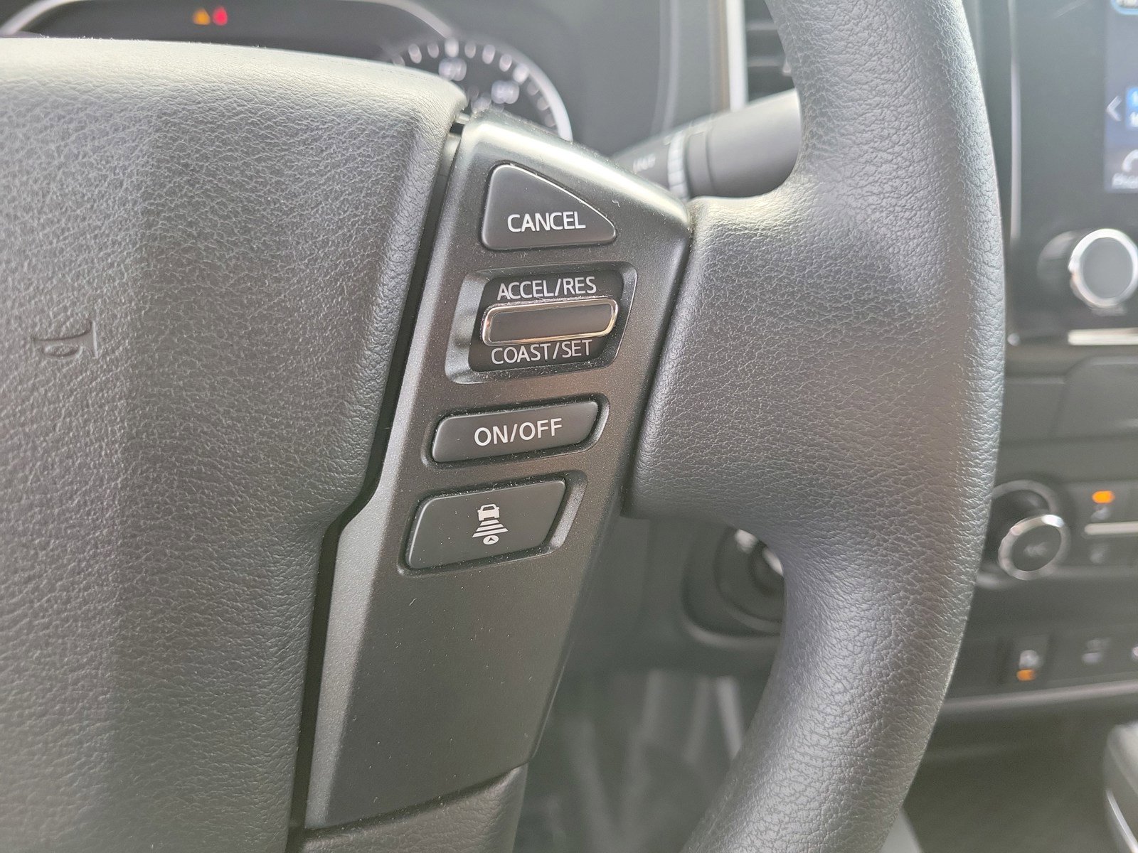 Used 2022 Nissan Frontier SV w/ Technology Package image 19