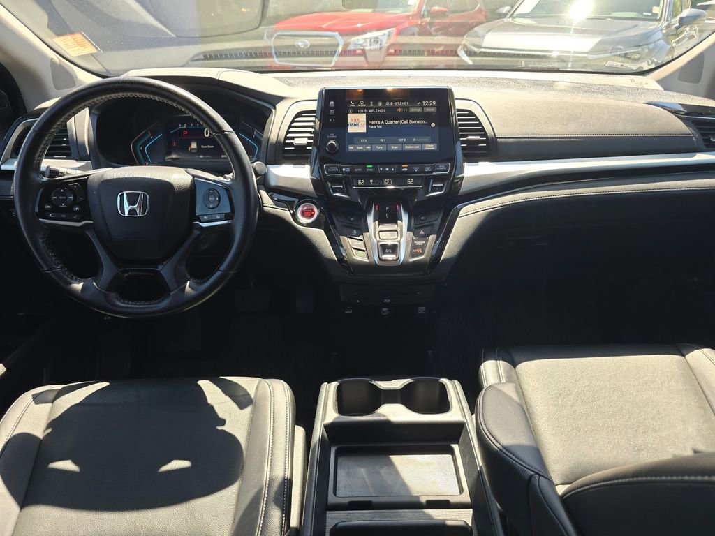 Used 2021 Honda Odyssey Touring image 17