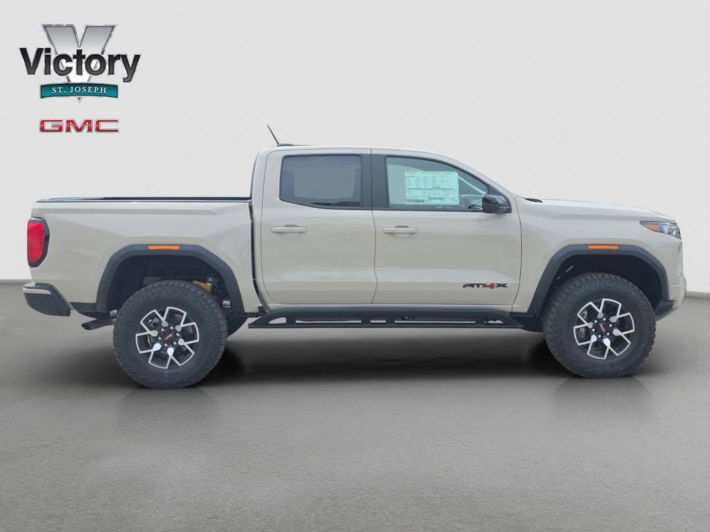 New 2026 GMC Canyon AT4X w/ LPO, Black Badging Package AWD/4WD image 18