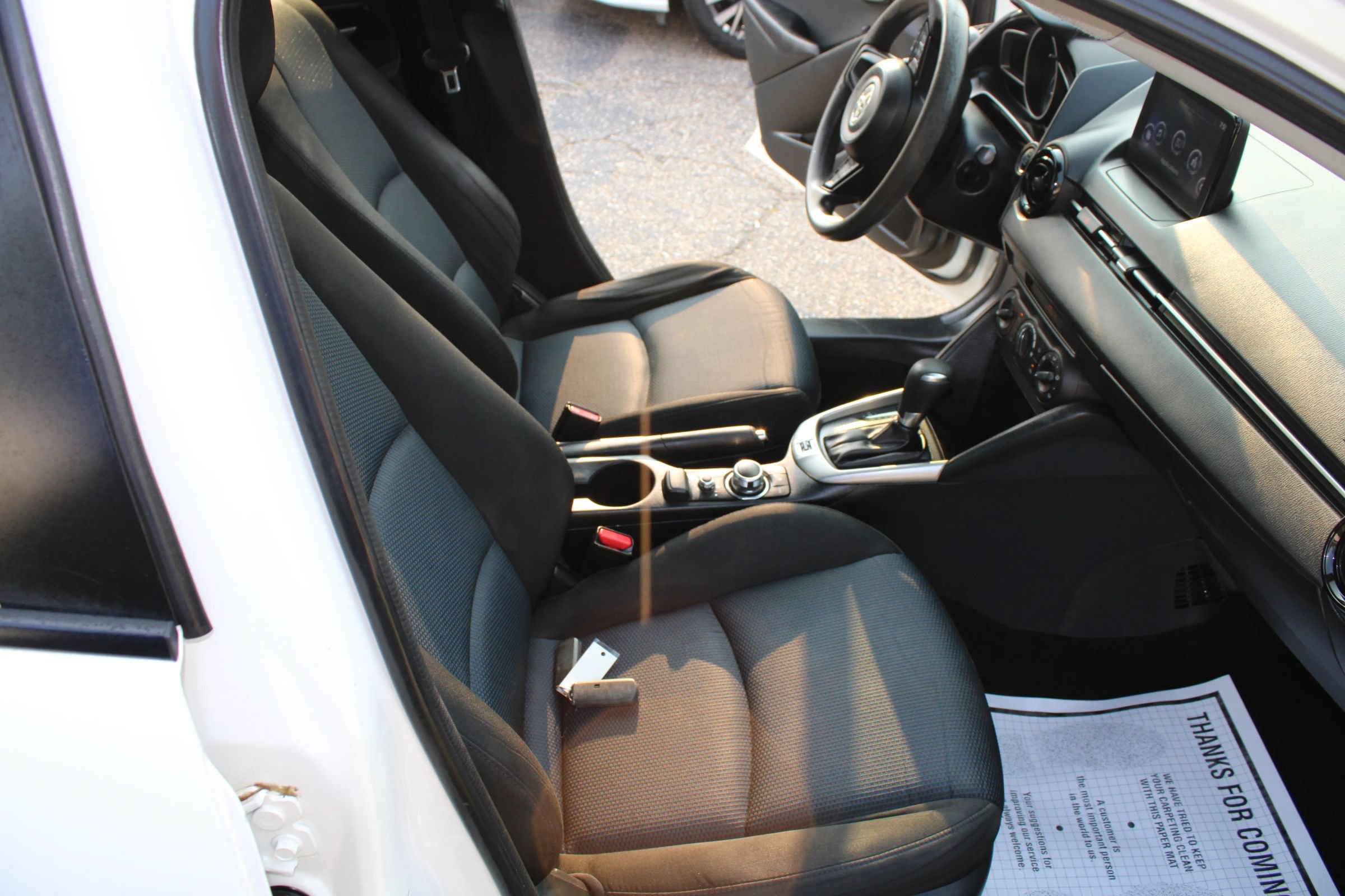 Used 2019 Toyota Yaris L FWD image 20