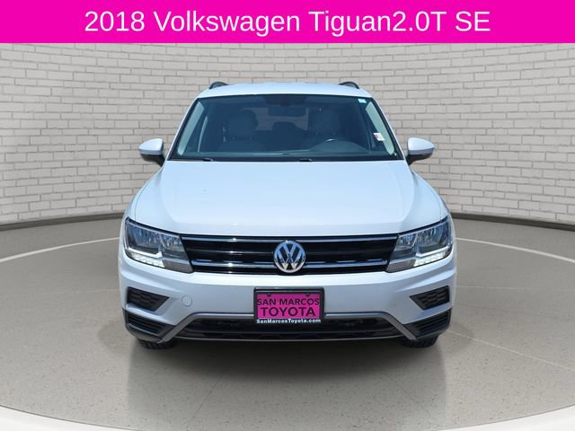Used 2018 Volkswagen Tiguan SE AWD/4WD image 2