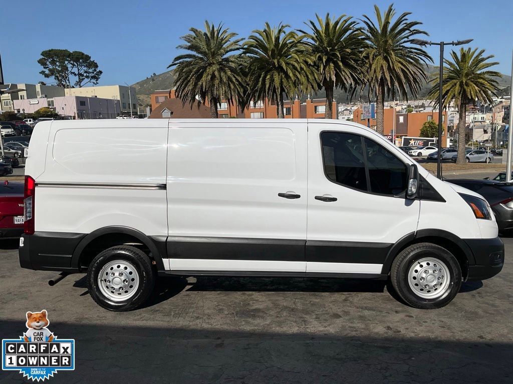Used 2021 Ford Transit 150 Low Roof AWD image 3