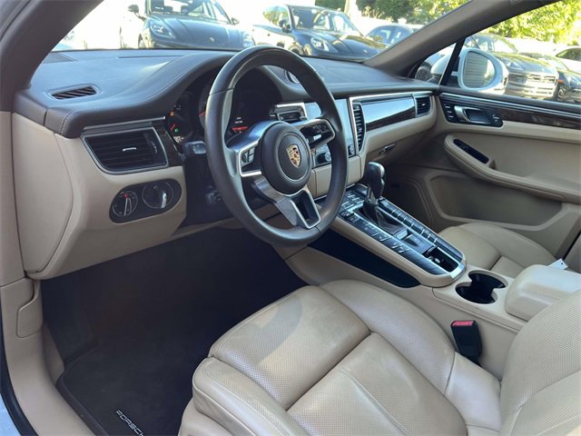 Certified 2017 Porsche Macan S image 4