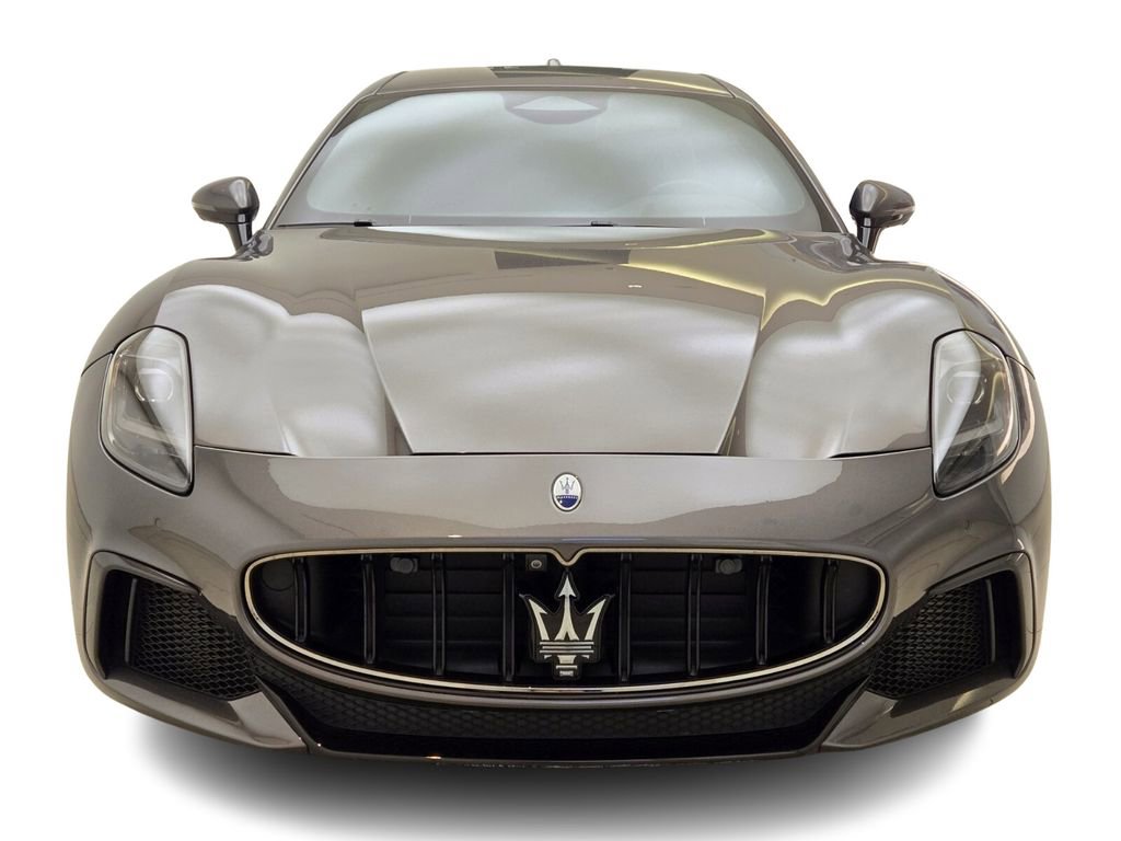 Certified 2024 Maserati GranTurismo Trofeo image 2