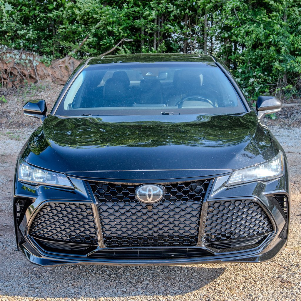Used 2019 Toyota Avalon XSE FWD image 8