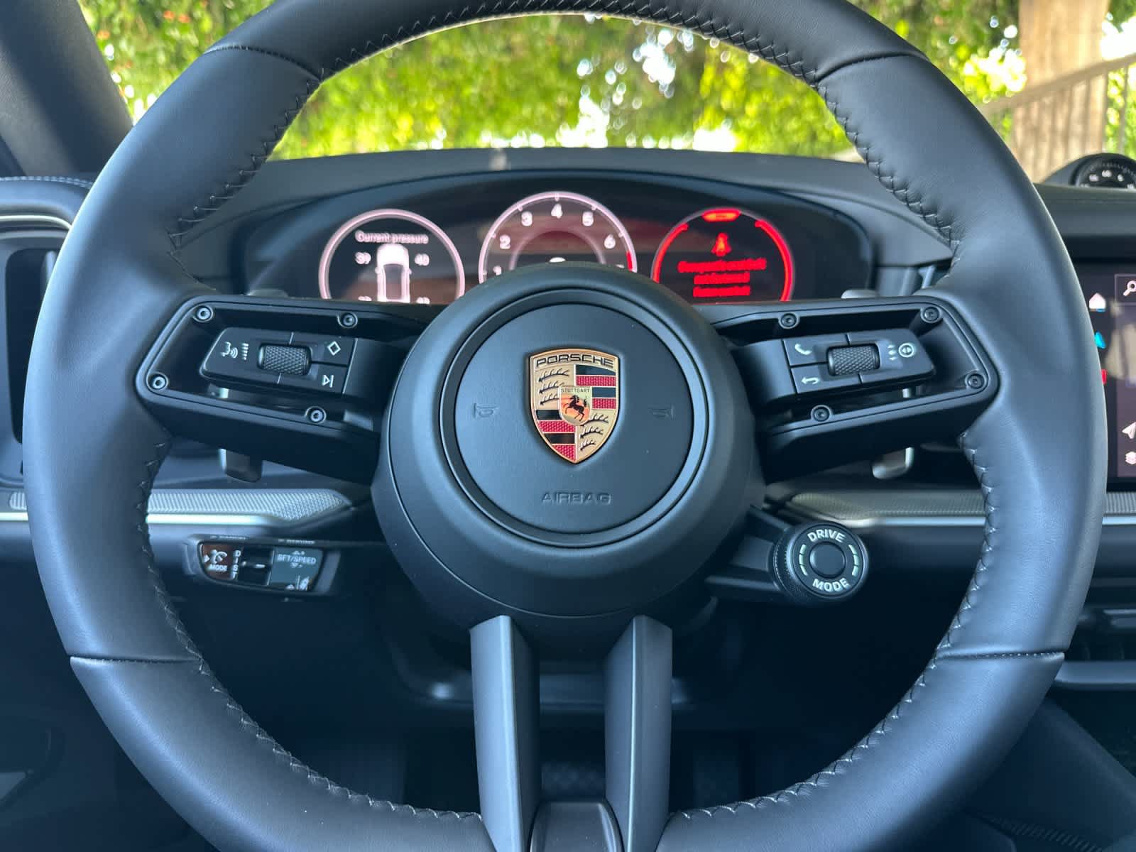 New 2026 Porsche Cayenne Coupe AWD/4WD image 26