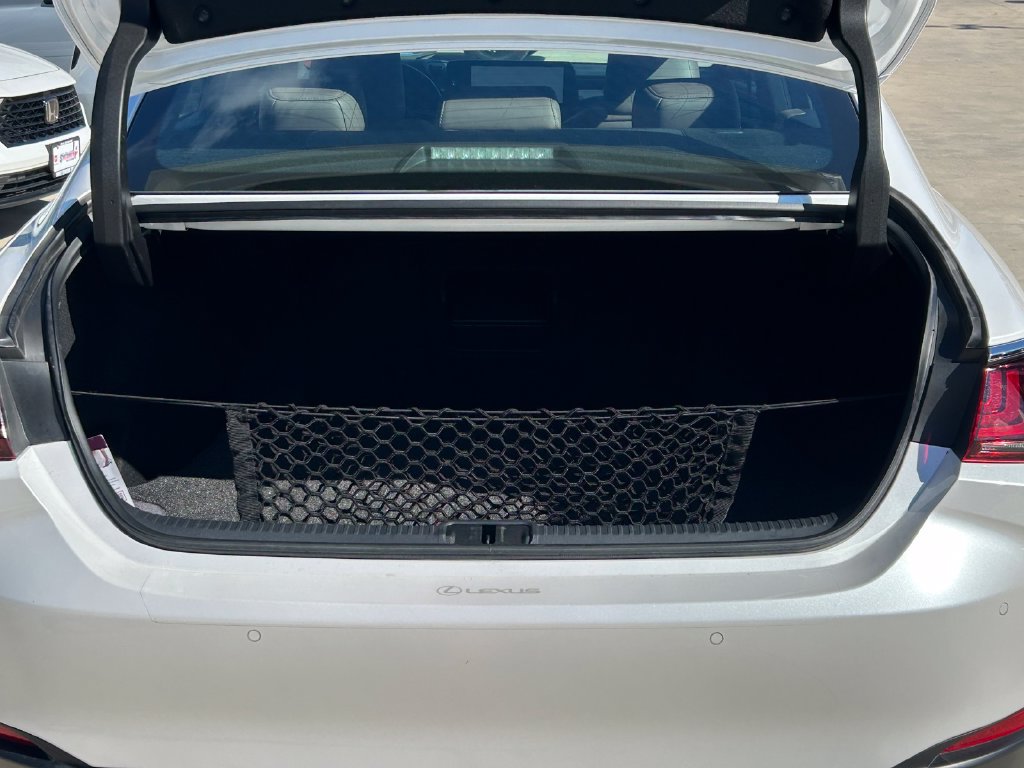 Used 2024 Lexus ES 300h w/ Technology Package FWD image 14