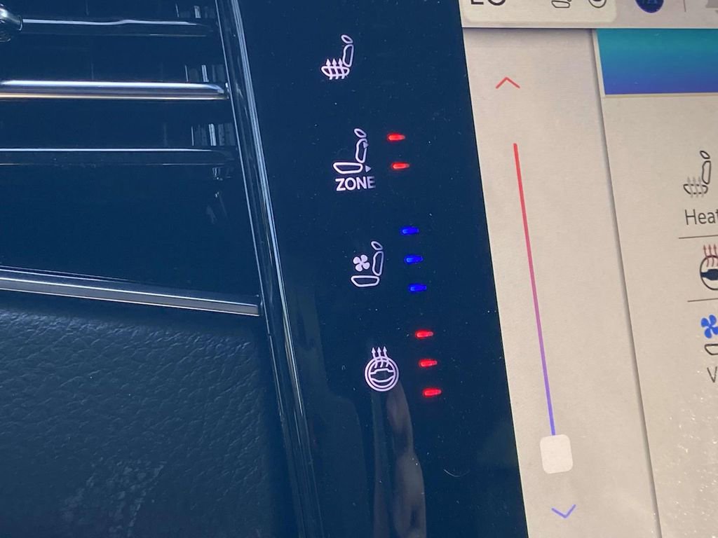 New 2026 Jeep Grand Wagoneer Limited w/ Premium Group II image 19