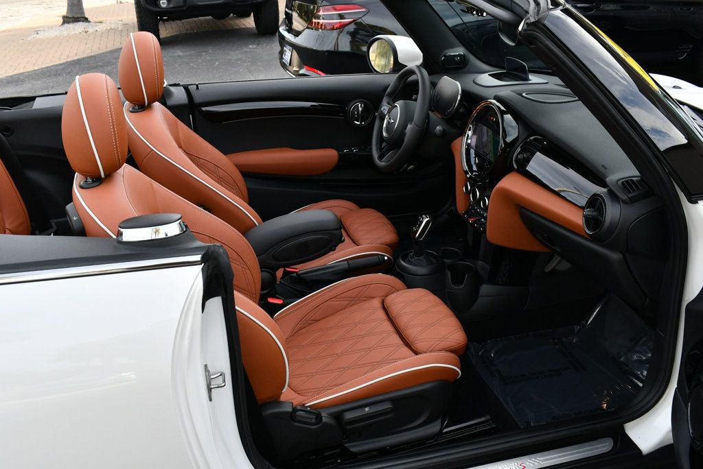 Used 2023 MINI Cooper S image 60