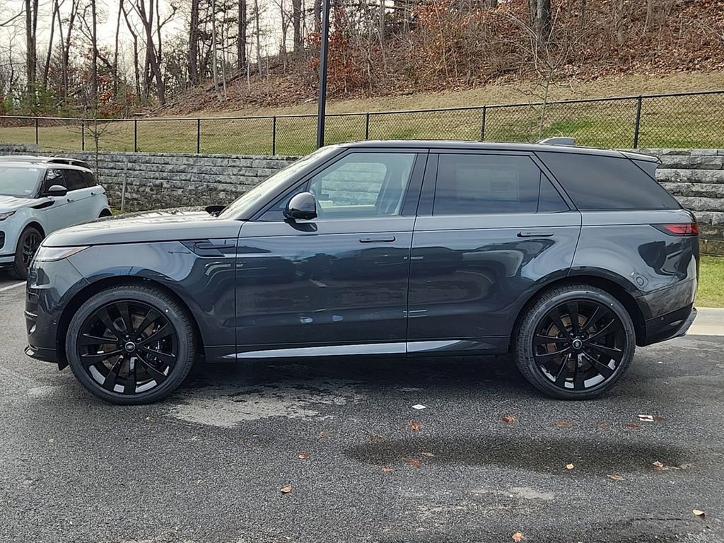 New 2025 Land Rover Range Rover Sport Dynamic SE AWD/4WD image 6