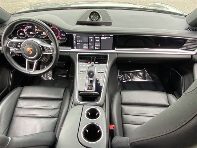 Used 2019 Porsche Panamera 4 image 16