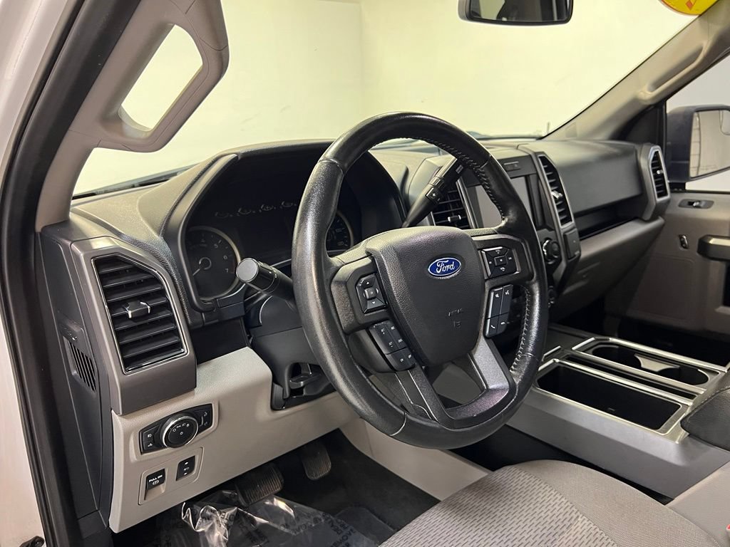 Used 2020 Ford F150 XLT w/ Equipment Group 302A Luxury AWD/4WD image 17